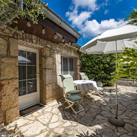 Boutique B&B Stancija 1904 Adults Only Svetvinčenat Exteriör bild