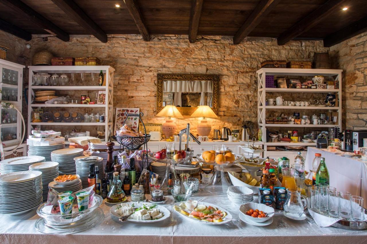 Boutique B&B Stancija 1904 Adults Only Svetvinčenat Exteriör bild