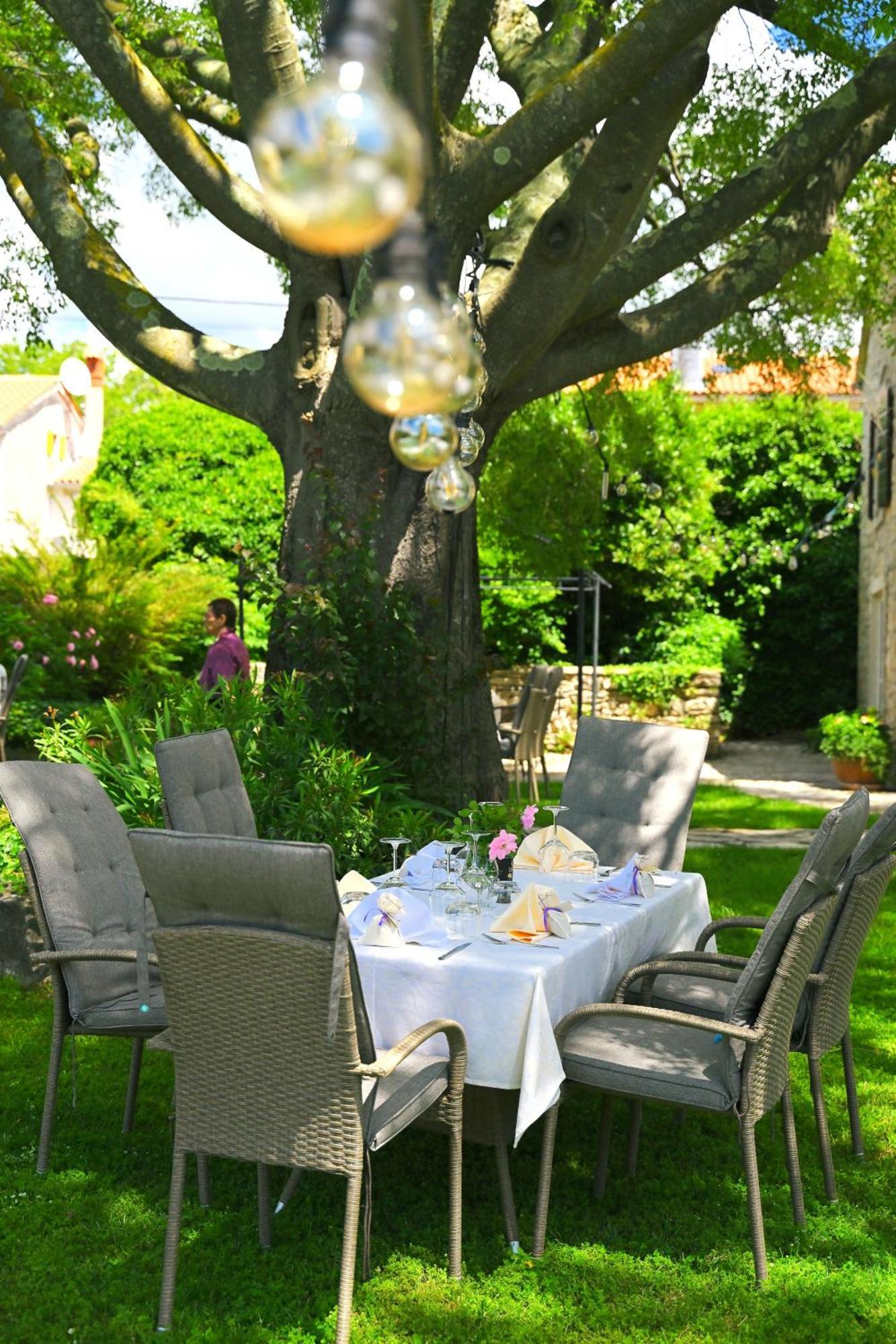 Boutique B&B Stancija 1904 Adults Only Svetvinčenat Exteriör bild